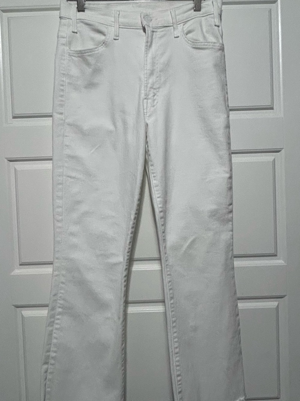 MOTHER White Denim Jeans with Subtle Logo Tag